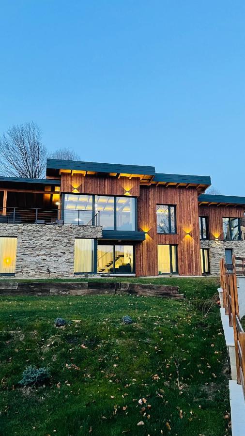 Mountain Lodge Rîşnov Buitenkant foto