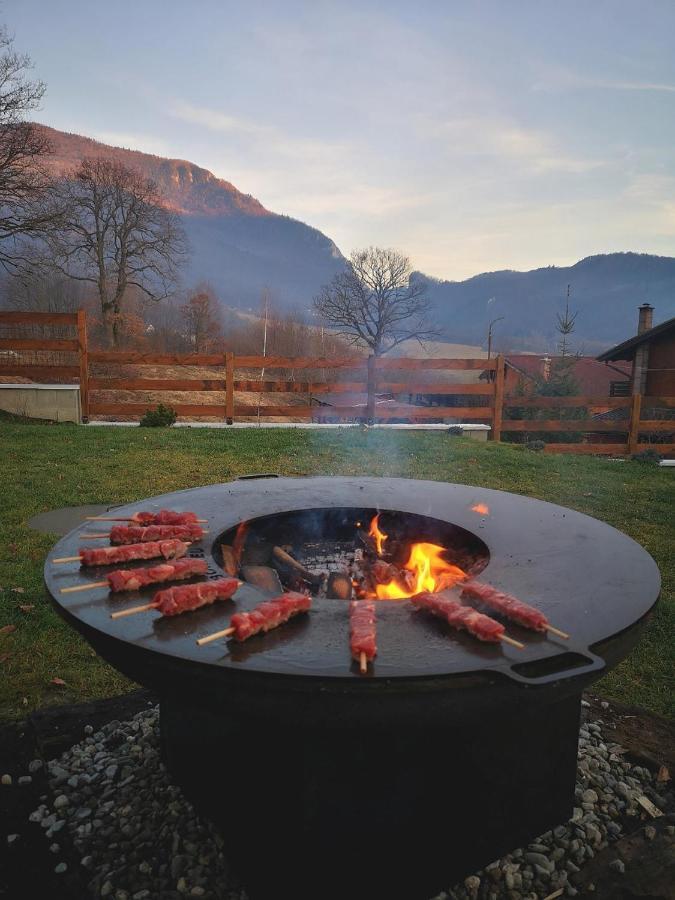Mountain Lodge Rîşnov Buitenkant foto