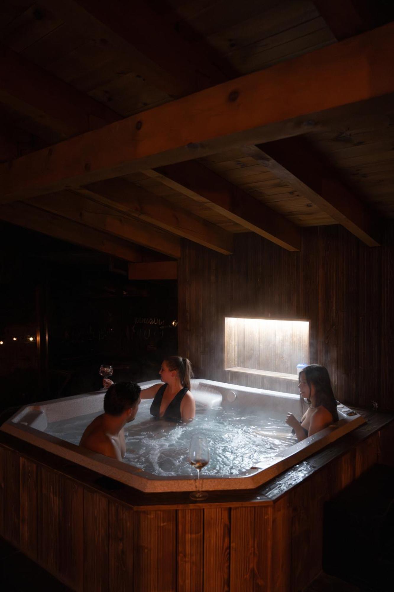 Mountain Lodge Rîşnov Buitenkant foto